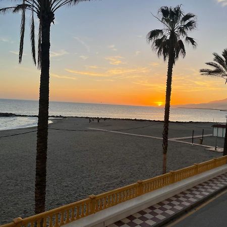 Primera Linea De Playa En Torrenueva Torrenueva  Buitenkant foto